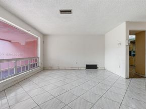 7749 Fairway Blvd, Miramar FL 33023