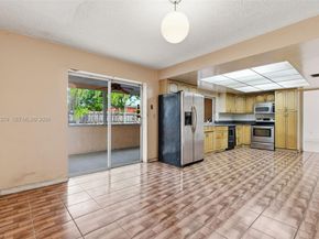 7749 Fairway Blvd, Miramar FL 33023