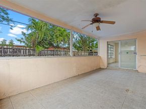 7749 Fairway Blvd, Miramar FL 33023