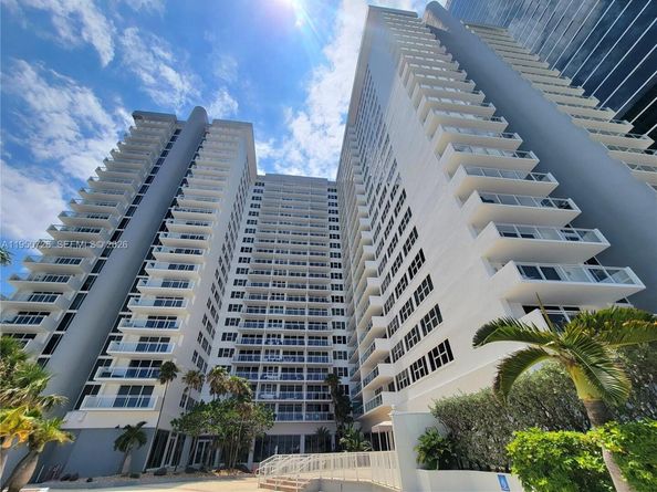 2030 S Ocean Dr Penthouse 2204, Hallandale Beach FL 33009