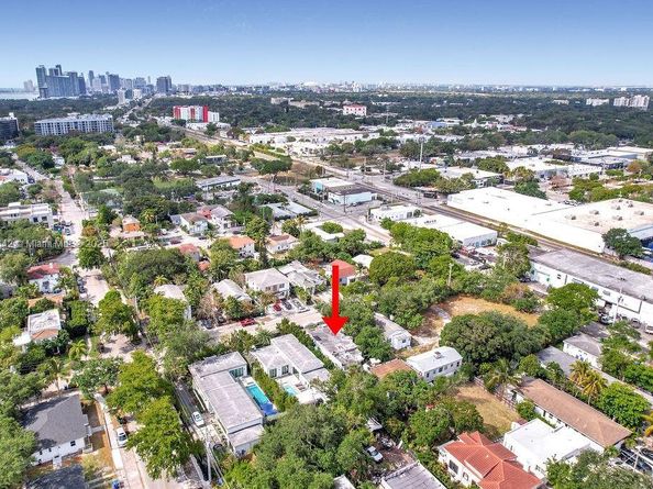455 NE 63rd St, Miami FL 33138