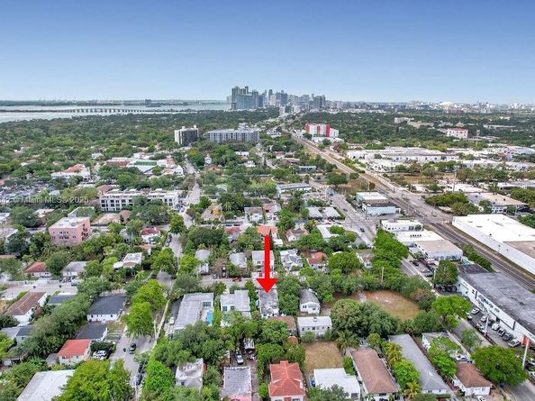 455 NE 63rd St, Miami FL 33138