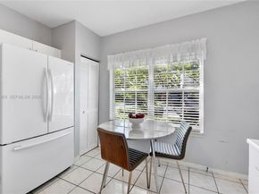 6004 Red Plum Ct, Tamarac FL 33321