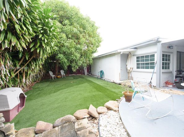 19224 SW 122nd Ct, Miami FL 33177