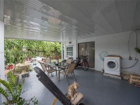 19224 SW 122nd Ct, Miami FL 33177