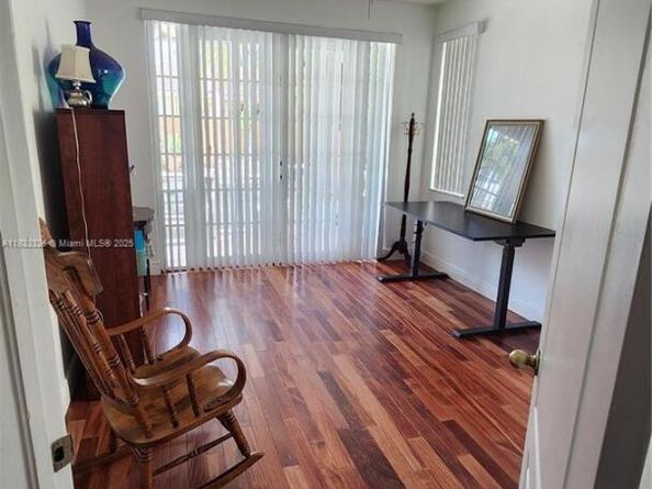 16262 SW 44th Ter, Miami FL 33185