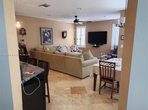 16262 SW 44th Ter, Miami FL 33185