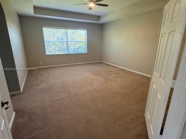 1061 Grove Park Cir, Boynton Beach FL 33436