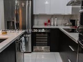 10255 NW 63 Ter 104, Doral FL 33178