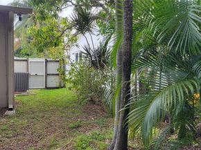 508 SW 8th St, Hallandale Beach FL 33009