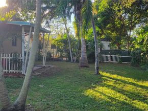 508 SW 8th St, Hallandale Beach FL 33009