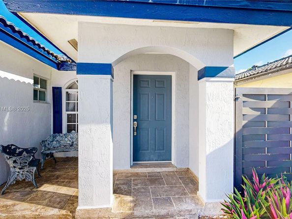 13829 SW 157th Ter, Miami FL 33177