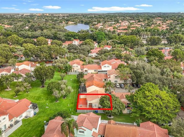 1485 Springside Dr, Weston FL 33326