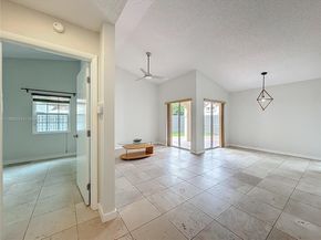 1485 Springside Dr, Weston FL 33326