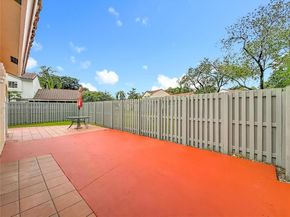 1485 Springside Dr, Weston FL 33326