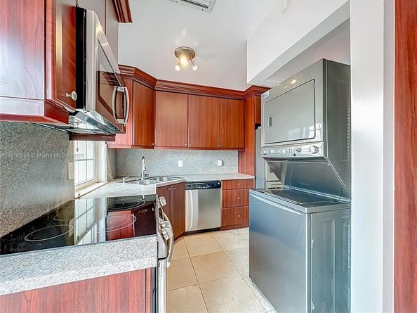 1485 Springside Dr, Weston FL 33326
