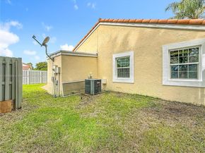1485 Springside Dr, Weston FL 33326