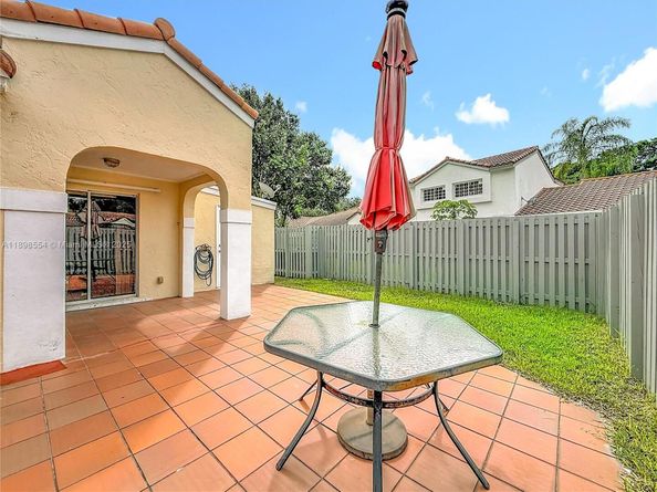 1485 Springside Dr, Weston FL 33326