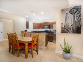 279 NW 36th Ave, Deerfield Beach FL 33442