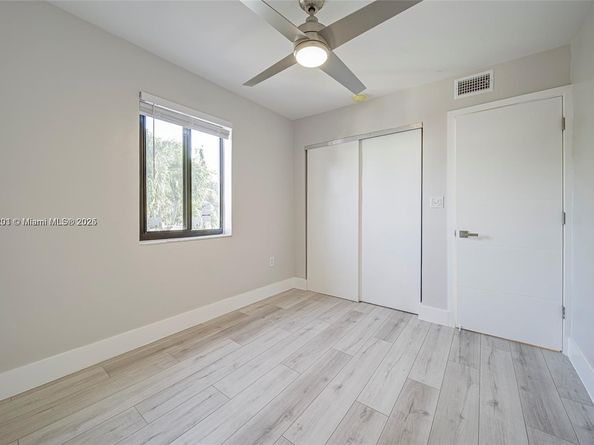 1721 SW 11th Ter, Miami FL 33135