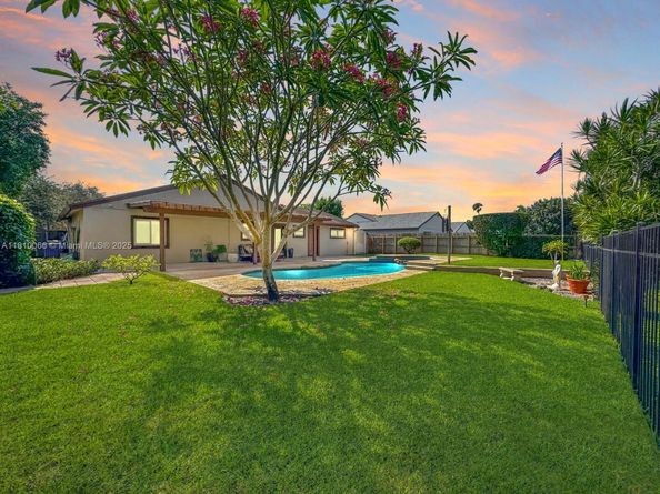 5071 SW 120th Ave, Cooper City FL 33330