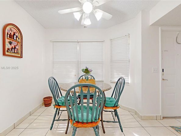 550 SW 137th Ave 104L, Pembroke Pines FL 33027
