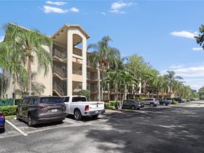 550 SW 137th Ave 104L, Pembroke Pines FL 33027