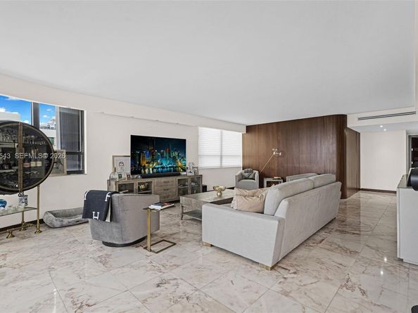 10175 Collins Ave 1207, Bal Harbour FL 33154