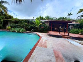 1915 Country Club Prado, Coral Gables FL 33134