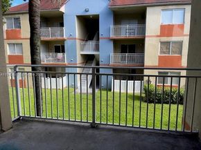 18820 NW 57th Ave 204, Hialeah FL 33015