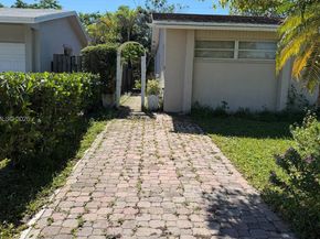 11460 NW 37th St, Sunrise FL 33323
