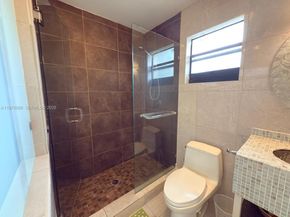 11460 NW 37th St, Sunrise FL 33323