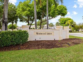 12680 Woodmill Dr, Palm Beach Gardens FL 33418