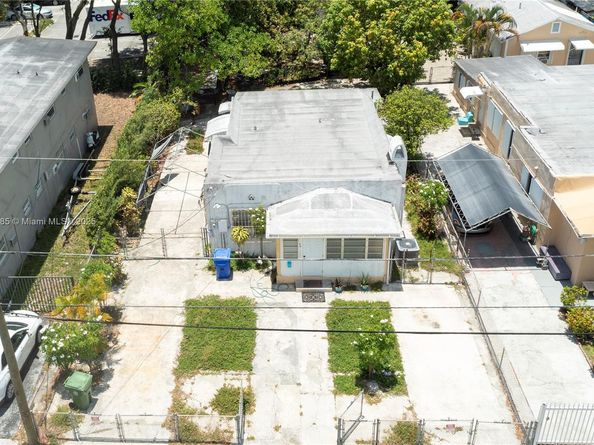 36 NW 32nd St, Miami FL 33127