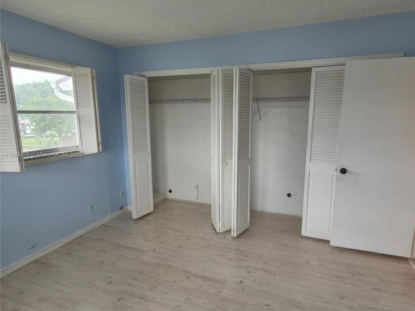 1201 Hillcrest Ct 302, Hollywood FL 33021