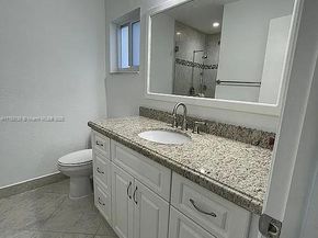 1411 NW 90th Dr, Plantation FL 33322