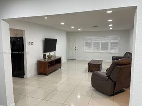 1411 NW 90th Dr, Plantation FL 33322