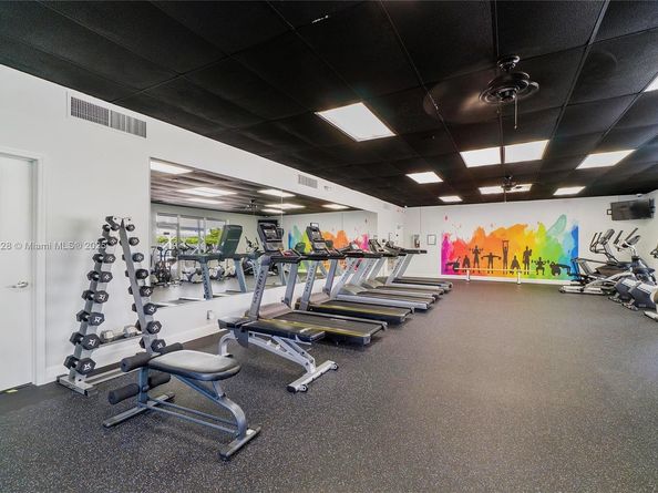 1411 NW 90th Dr, Plantation FL 33322
