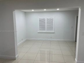 1411 NW 90th Dr, Plantation FL 33322