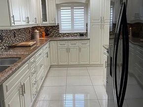 1411 NW 90th Dr, Plantation FL 33322