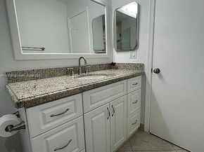 1411 NW 90th Dr, Plantation FL 33322