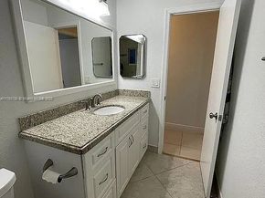 1411 NW 90th Dr, Plantation FL 33322