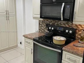 1411 NW 90th Dr, Plantation FL 33322
