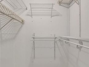 9451 Live Oak Pl 102, Davie FL 33324