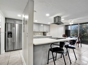 9451 Live Oak Pl 102, Davie FL 33324