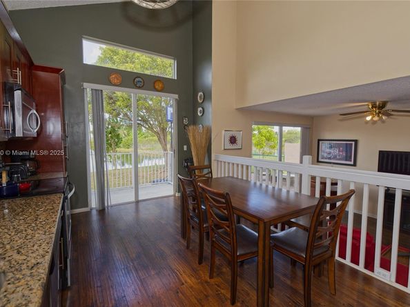 15343 NW 14th Rd, Pembroke Pines FL 33028