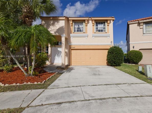 15343 NW 14th Rd, Pembroke Pines FL 33028