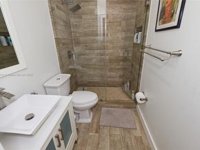 15343 NW 14th Rd, Pembroke Pines FL 33028