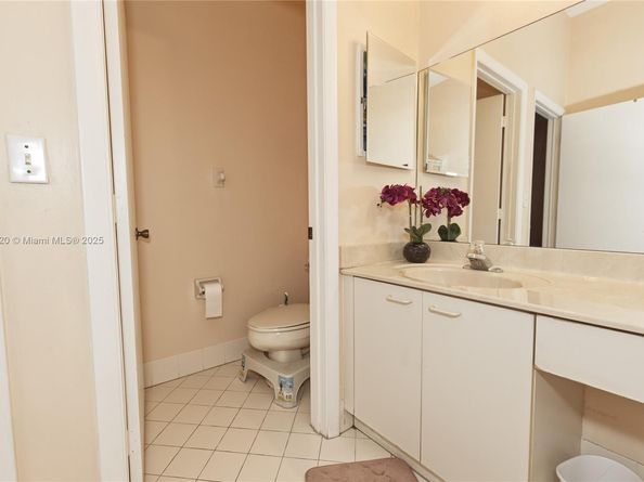 15343 NW 14th Rd, Pembroke Pines FL 33028