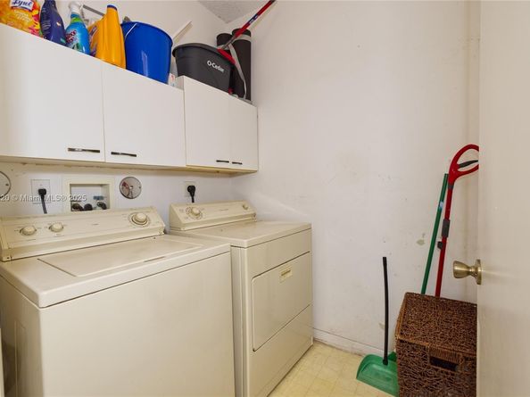 15343 NW 14th Rd, Pembroke Pines FL 33028